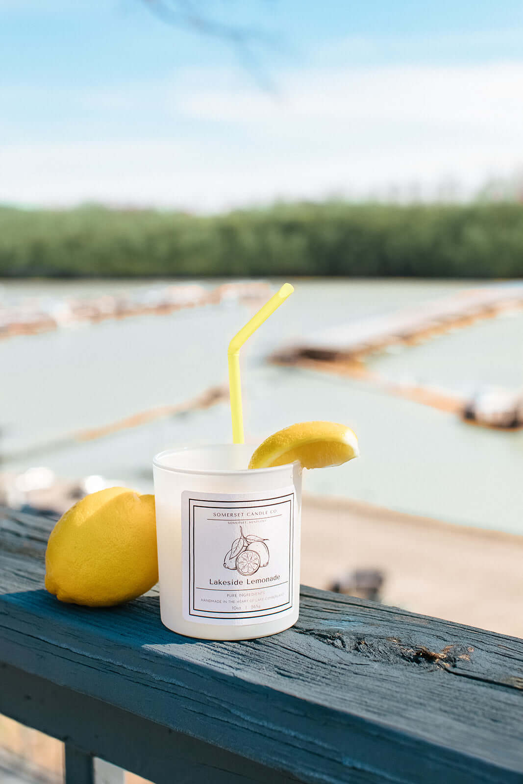 Lakeside Lemonade Candle