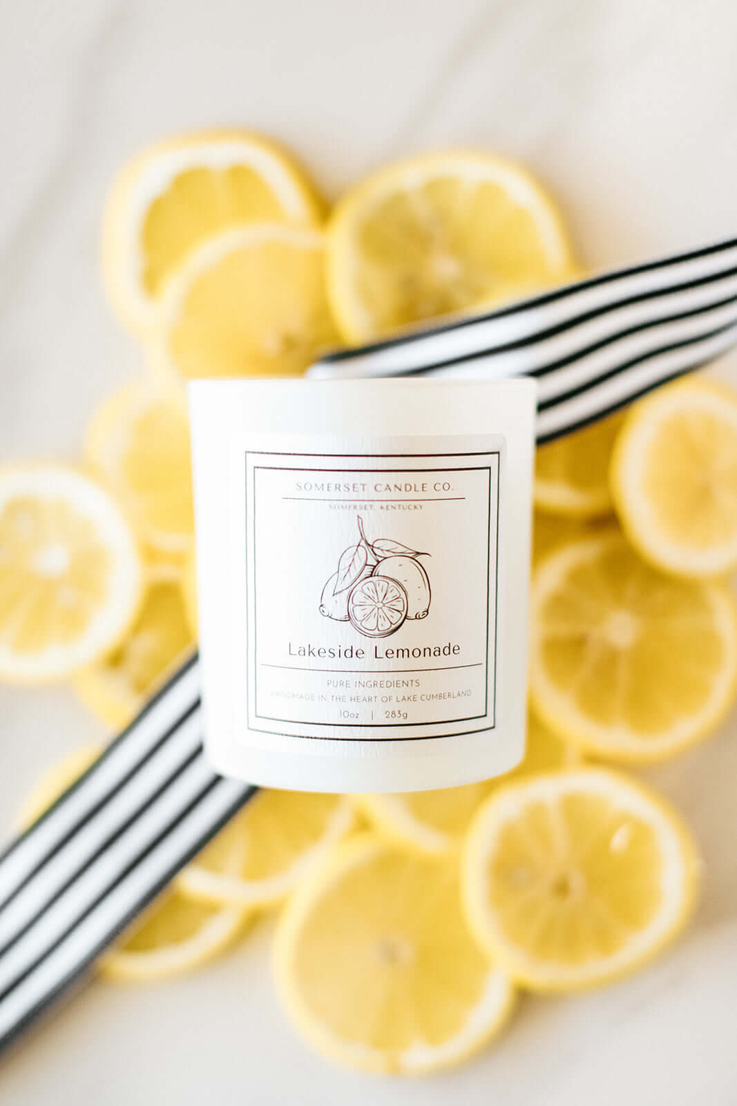Lakeside Lemonade Candle